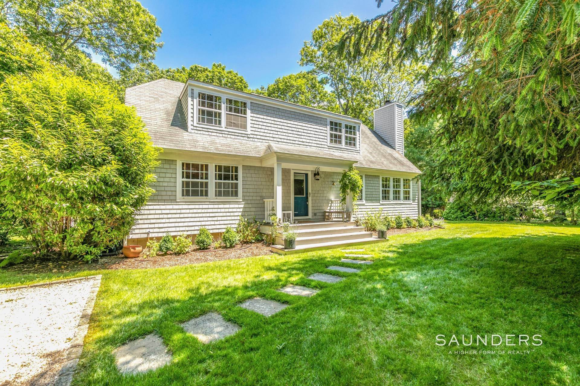 Single Family Homes for Sale at Talk Of The Town 4 Talkhouse Walk, East Hampton, NY 11937