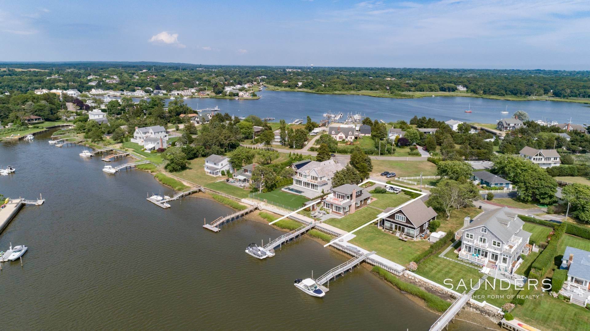 Single Family Homes for Sale at Southampton Waterfront With Dock 7 Middle Pond Lane, Southampton, NY 11968