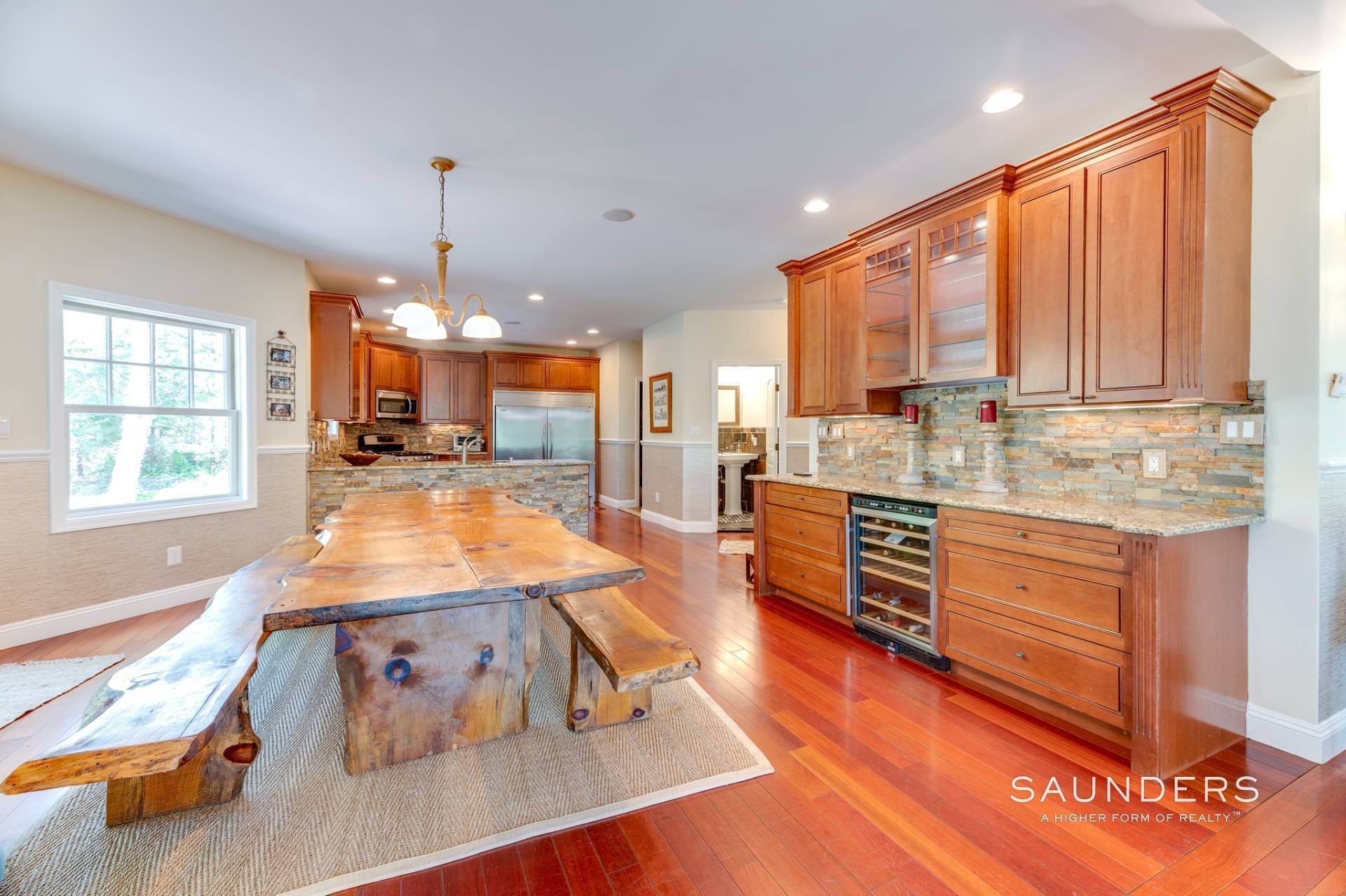 7. Single Family Homes for Sale at North Haven Traditional 40 Woodland Drive, North Haven Village, Sag Harbor, NY 11963