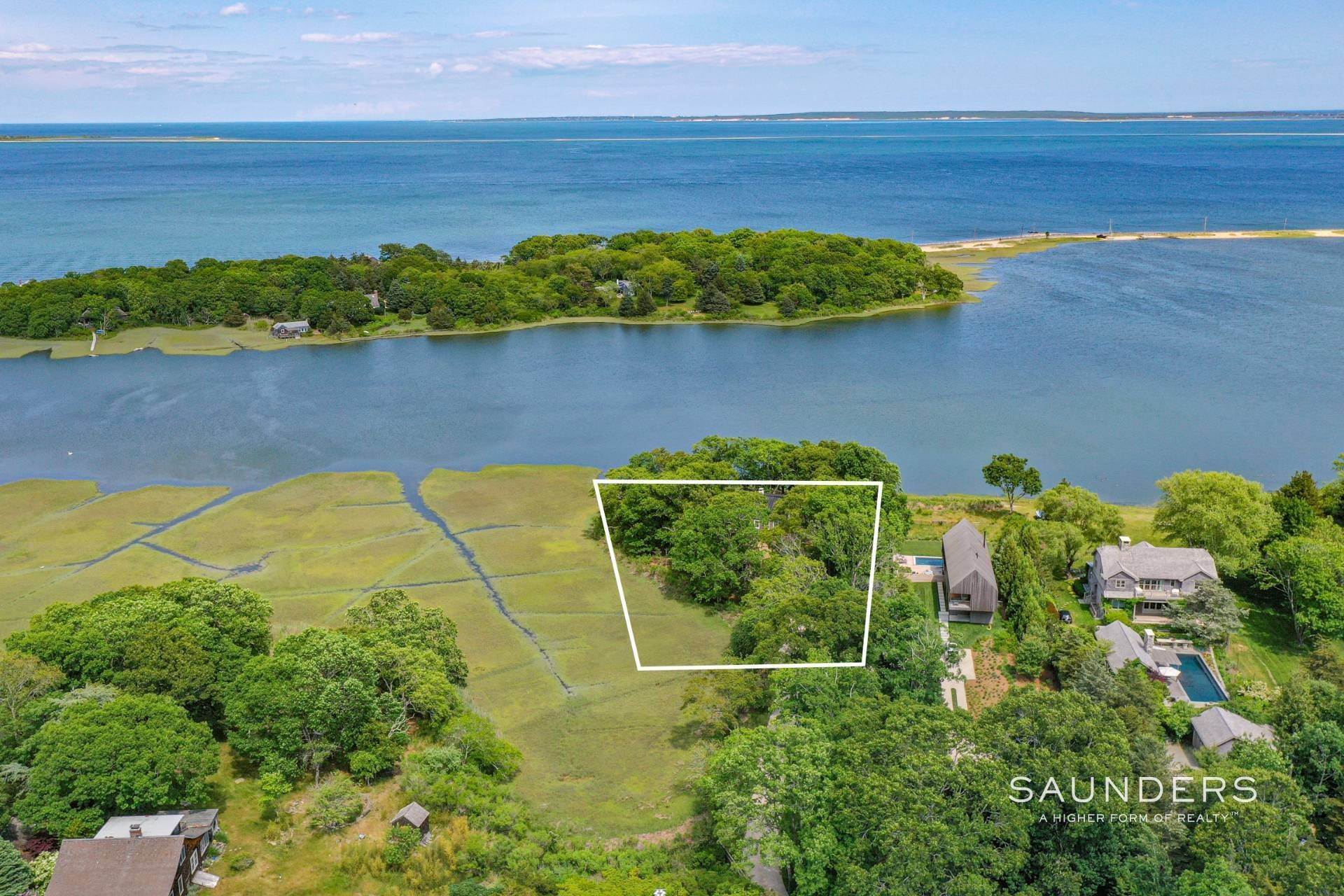 2. Single Family Homes for Sale at Charming Waterfront Cottage With Expansion Variance In Place 1082 Springs Fireplace Road, Springs, East Hampton, NY 11937