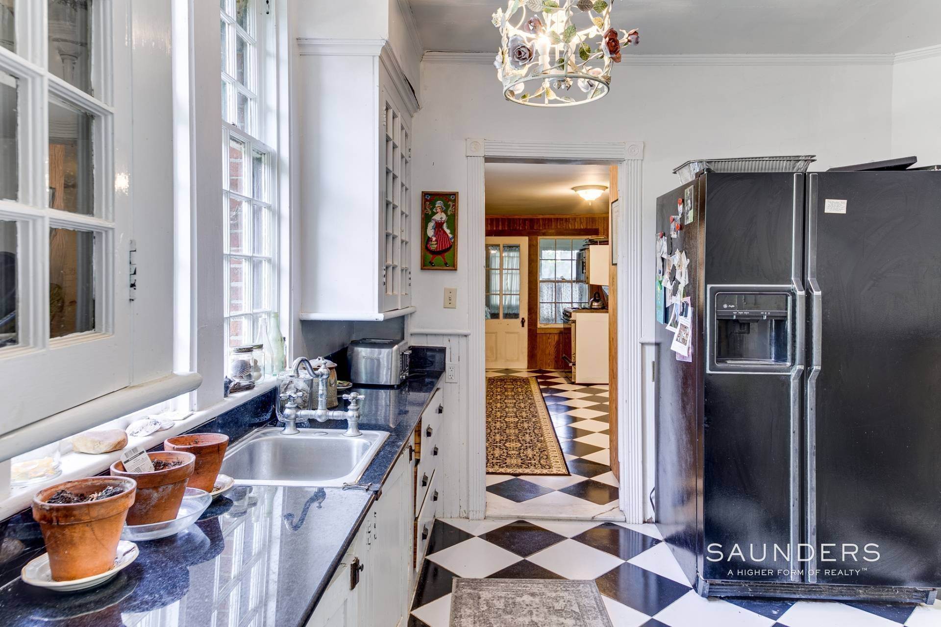 4. Single Family Homes for Sale at Village Charm With Room For Pool & Accessory Structure 12 Woods Lane, East Hampton Village, East Hampton, NY 11937