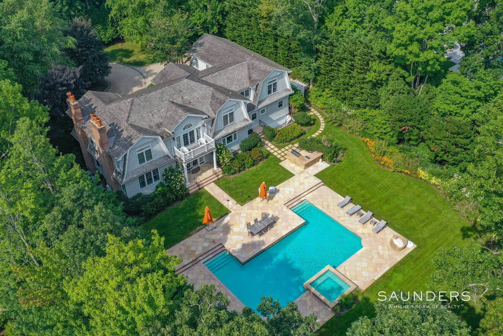 33. Single Family Homes for Sale at Gated Estate + Deep-Water Dock 24 Barclay Drive, North Haven Village, Sag Harbor, NY 11963
