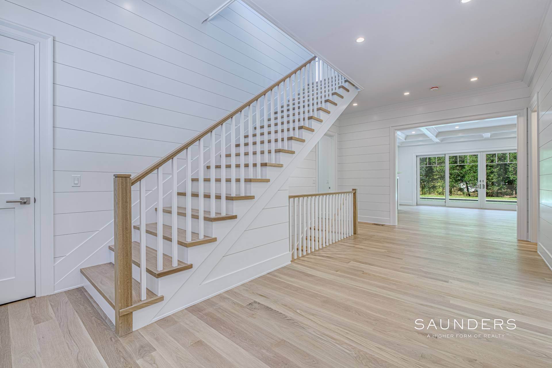 14. Single Family Homes for Sale at Next-Level New Construction, Ready Now 65 Buell Lane Extension, East Hampton North, East Hampton, NY 11937