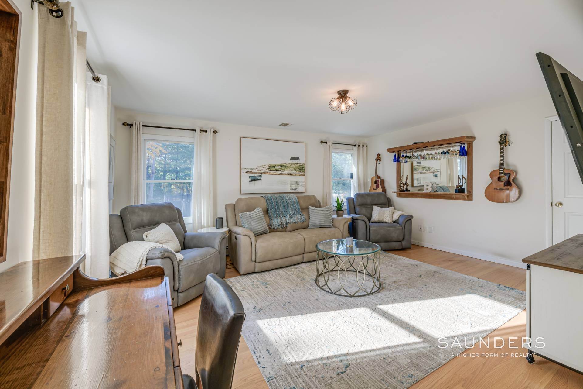4. Single Family Homes for Sale at Clearwater Beach With Marina & Private Beach Association 46 Tyrone Drive, Springs, East Hampton, NY 11937